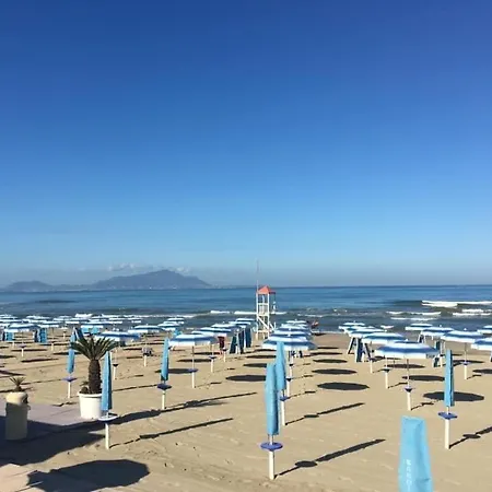 Sabbia D'argento 3* جوليانو إن كامبانيا