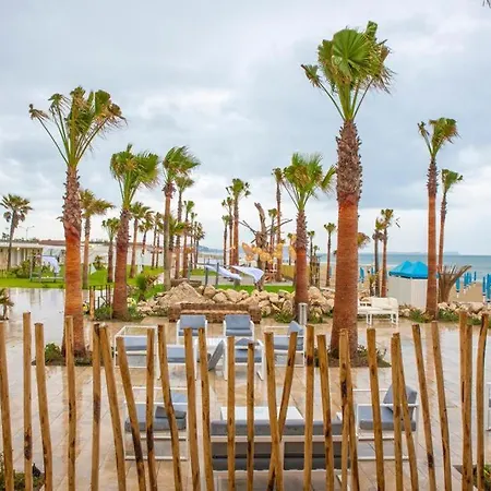 فندق Sabbia D'argento جوليانو إن كامبانيا